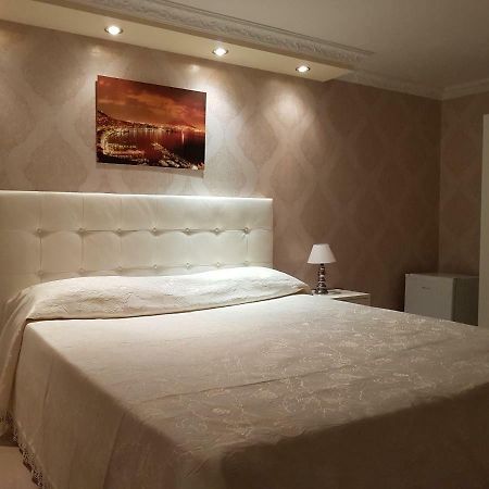 Melissa A Toledo Villa Наполи Екстериор снимка